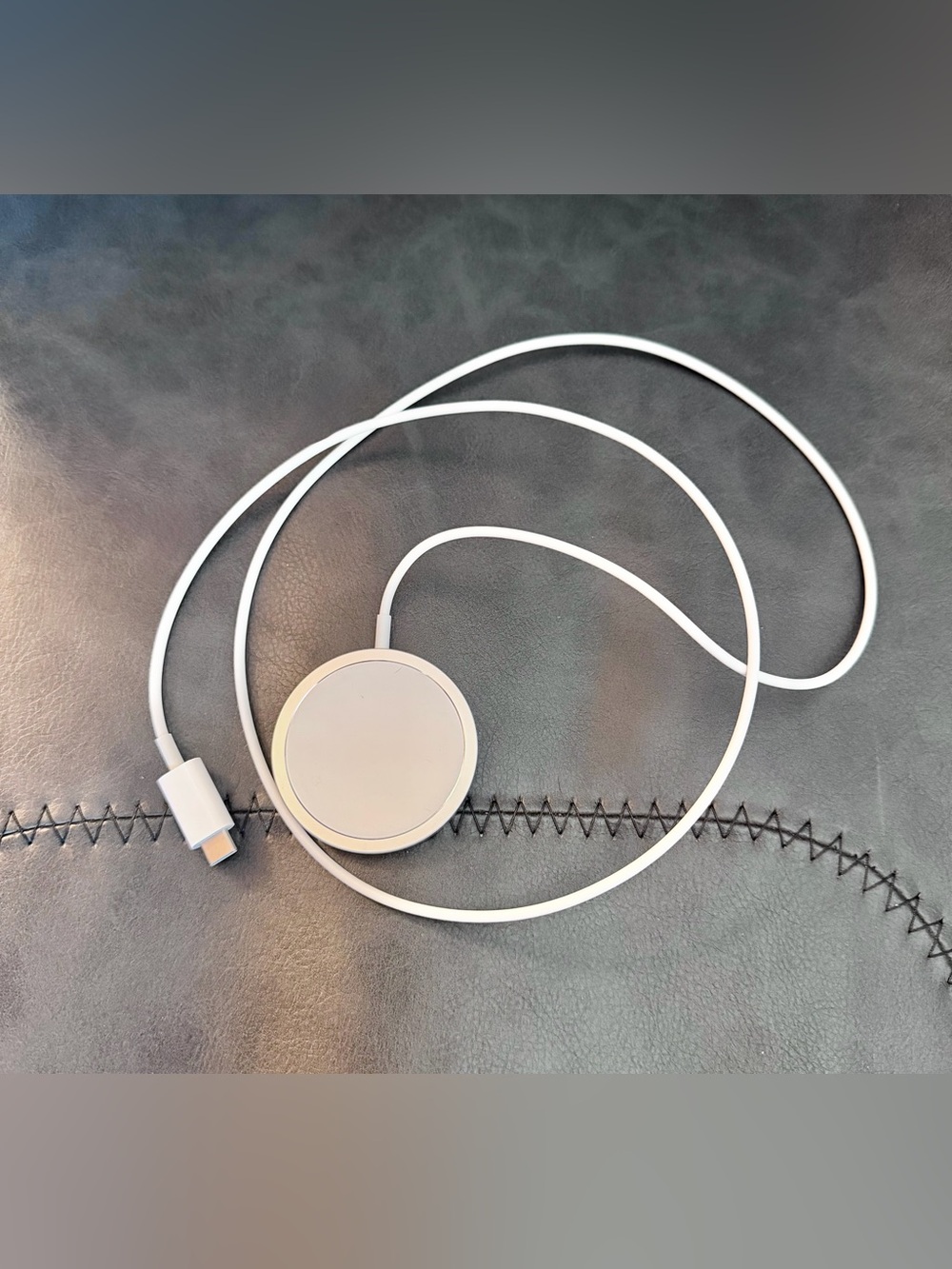 Apple MagSafe Charger